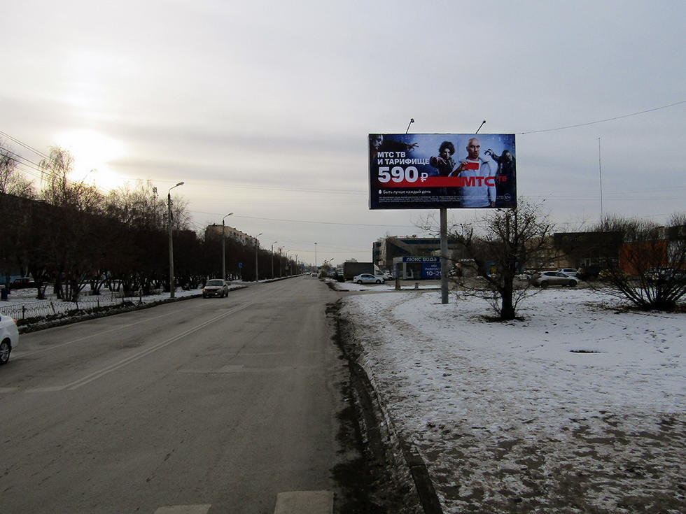 Фотография рекламного носителя, тип: Билборд 3x6, адрес: Комсомольский пр-т. Х Ворошилова ул., Челябинск, Челябинская область, Россия. Сторона A №393673