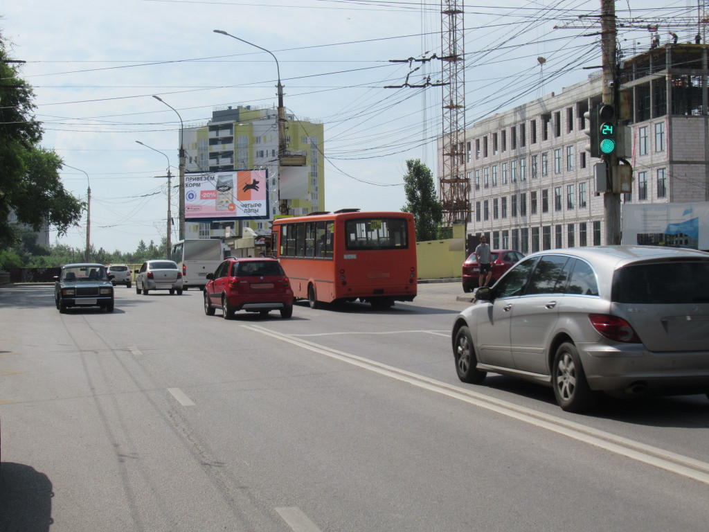 Фотография рекламного носителя, тип: Билборд 3x6, адрес: Домостроителей ул., д.30, Воронеж, Воронежская область, Россия. Сторона А №937875