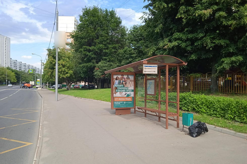 Фотография рекламного носителя, тип: Остановка 1.8x1.2, адрес: Прибрежный пр-зд., д.4., Москва, Россия. Сторона А №358633