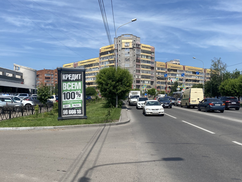 Фотография рекламного носителя, тип: Пиллар 3x1.4, адрес: Октябрьская ул., д.7, Красноярск, Красноярский край, Россия. Сторона Б №848261