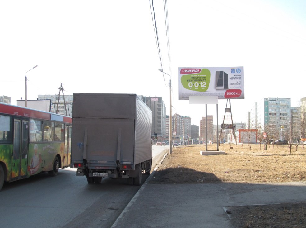 Фотография рекламного носителя, тип: Билборд 3x6, адрес: Мате Залки ул., д.16 Х Комсомольский пр-т., Красноярск, Красноярский край, Россия. Сторона А №593057
