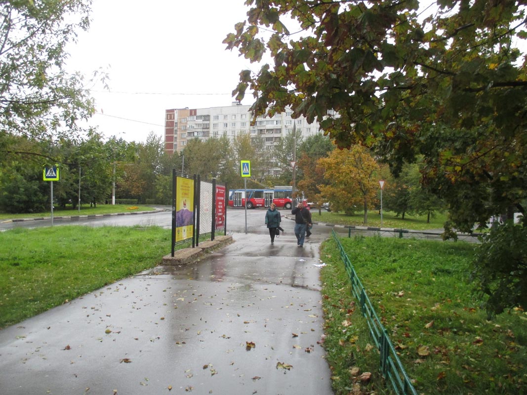 Фотография рекламного носителя, тип: Афиша 1.75x1.8, адрес: Новочеркасский б-р., д.2, н-в, стенд 1, Москва, Россия. Сторона А2 №865847