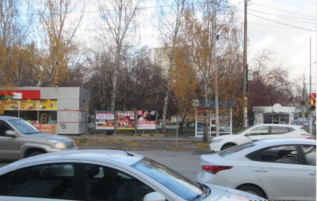 Фотография рекламного носителя, тип: Уличный информационный стенд, адрес: Белореченская ул. X Шаумяна ул., поз.2, Екатеринбург, Свердловская область, Россия. Сторона А2 №1088624