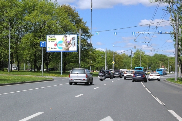 Фотография рекламного носителя, тип: Билборд 3x6, адрес: Вешняковская ул., д.1, корп.1 Х Юности ул., Москва, Россия. Сторона А1 №601415