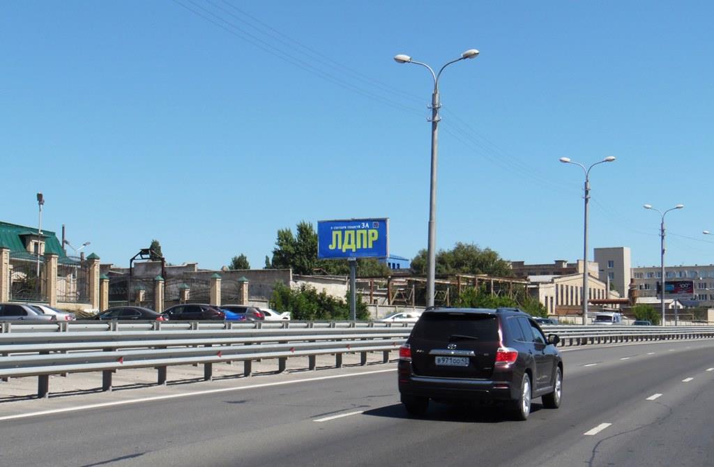 Фотография рекламного носителя, тип: Билборд 3x6, адрес: 3-я продольная ул. Х Лесогорская ул., поз.1, Волгоград, Волгоградская область, Россия. Сторона Б №537783