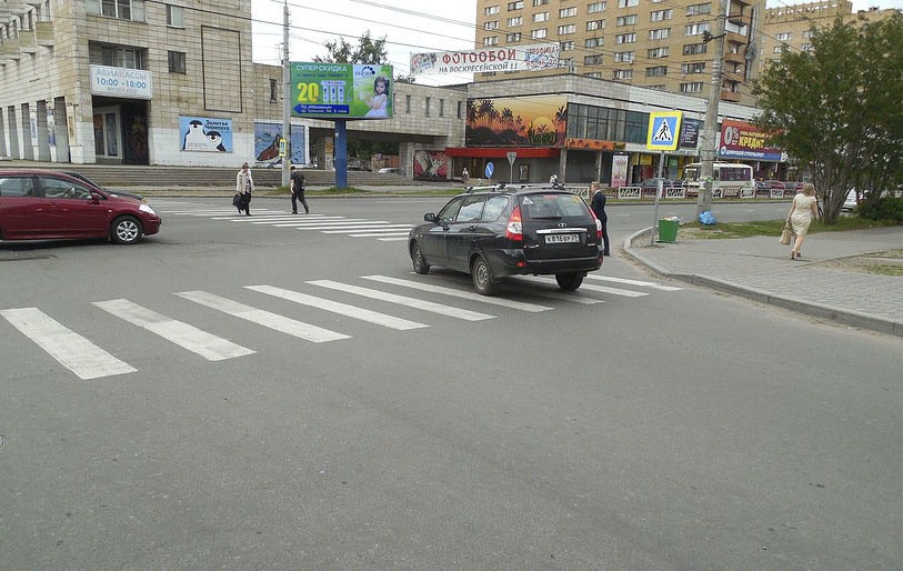 Фотография рекламного носителя, тип: Билборд 3x6, адрес: Воскресенская ул., д.7, поз.1, Архангельск, Архангельская область, Россия. Сторона Б №667067