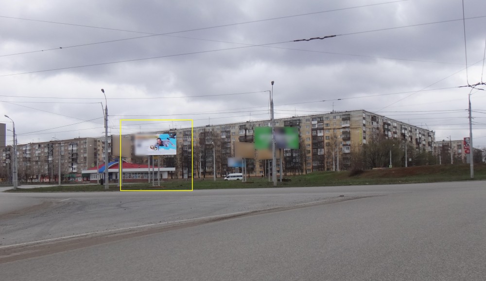 Фотография рекламного носителя, тип: Билборд 3x6, адрес: Ворошилова ул. Х Автозаводская ул. Х Петрова ул., поз.2, Ижевск, Республика Удмуртия, Россия. Сторона A1 №670903