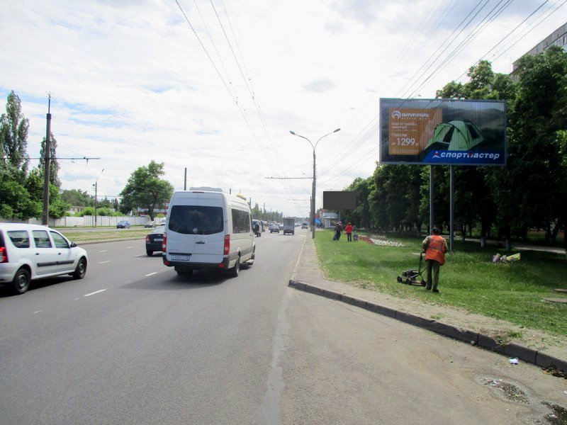 Фотография рекламного носителя, тип: Билборд 3x6, адрес: Кулакова ул., д.3, Курск, Курская область, Россия. Сторона A1-А3 №707966