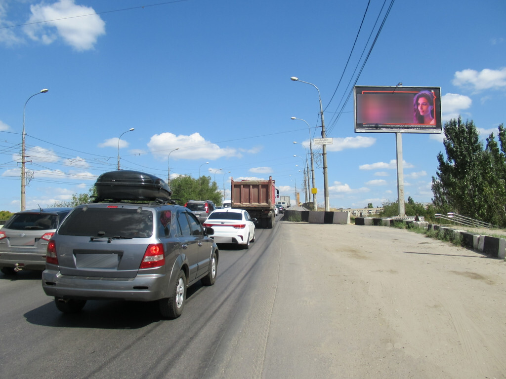 Фотография рекламного носителя, тип: Билборд 3x6, адрес: Героев Сталинграда пр-т., д.38, Волгоград, Волгоградская область, Россия. Сторона A №1054487
