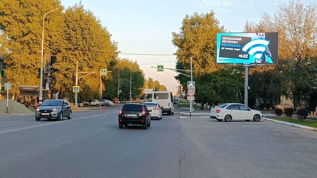 Фотография рекламного носителя, тип: Билборд 3x6, адрес: Россошь пос., Пролетарская ул., д.92, Воронеж, Воронежская область, Россия. Сторона А1-А10 №1077957