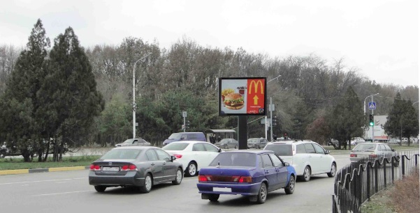 Фотография рекламного носителя, тип: Билборд 3x4, адрес: Баклановский пр-т., подъезд к площади Юбилейной, поз.2, Новочеркасск, Ростовская область, Россия. Сторона Б1-Б5 №1073495