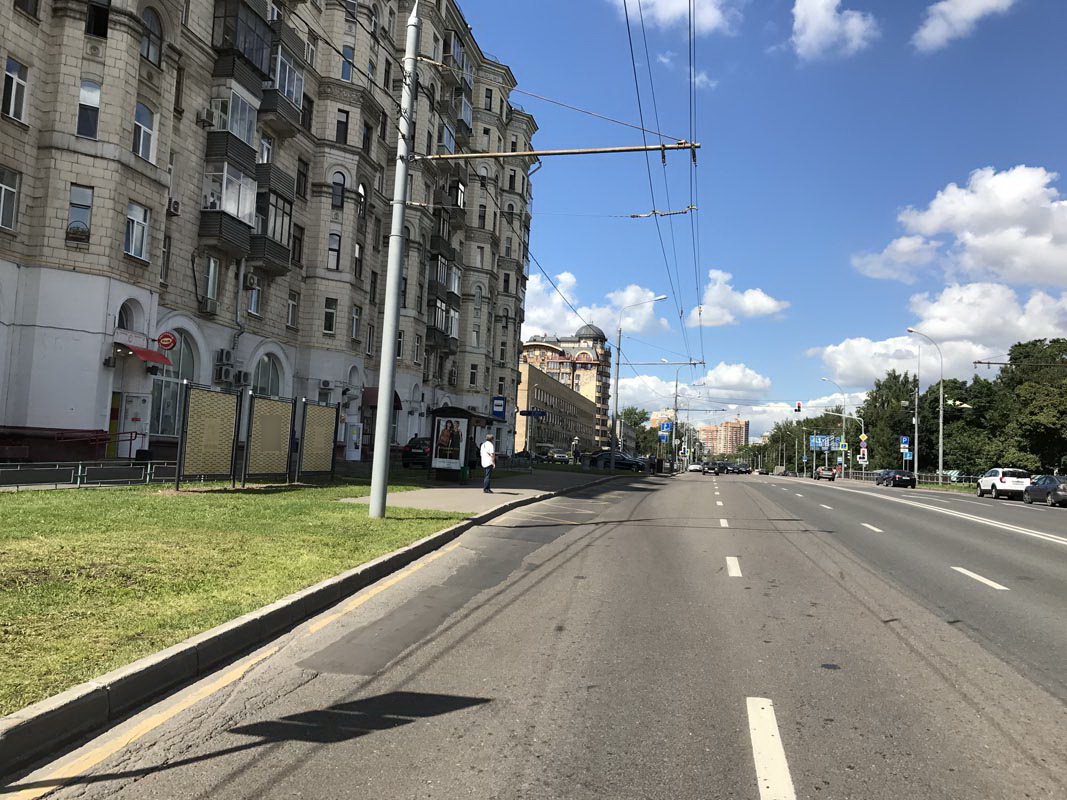 Фотография рекламного носителя, тип: Афиша 1.75x1.8, адрес: Куусинена ул., д.17, поз.2, стенд 1, Москва, Россия. Сторона А1 №865339