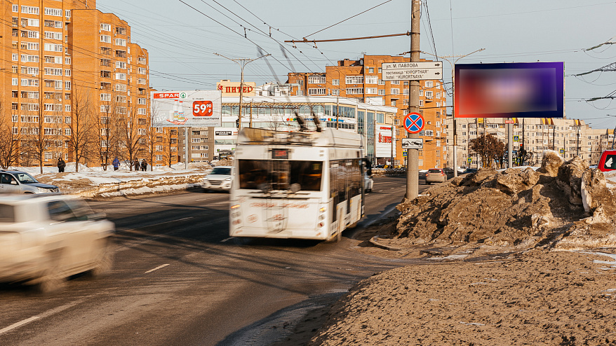 Фотография рекламного носителя, тип: Билборд 3x6, адрес: Университетская ул., д.35, Чебоксары, Республика Чувашия, Россия. Сторона A №838409