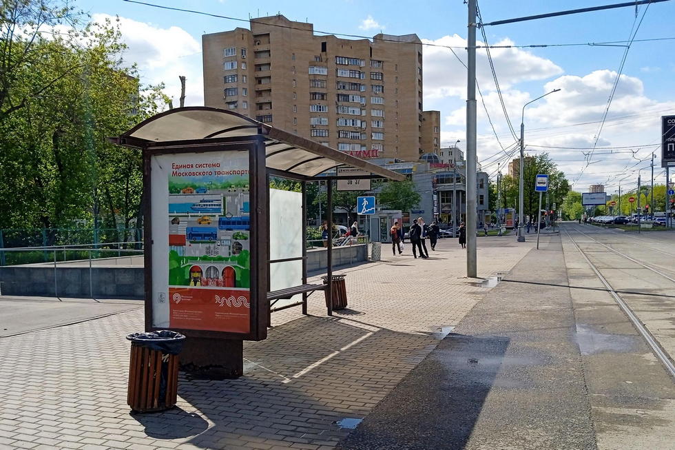 Фотография рекламного носителя, тип: Остановка 1.8x1.2, адрес: Зеленый пр-т., д.60, Москва, Россия. Сторона Б №943682
