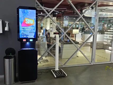 Фотография рекламного носителя, тип: Видеоэкран, адрес: Фитнес-центр «Crocus Fitness Первый», МКАД 66 000м., ТРК Вегас Крокус Сити, Красногорск, Московская область, Россия. Сторона/вариант 2 №980262