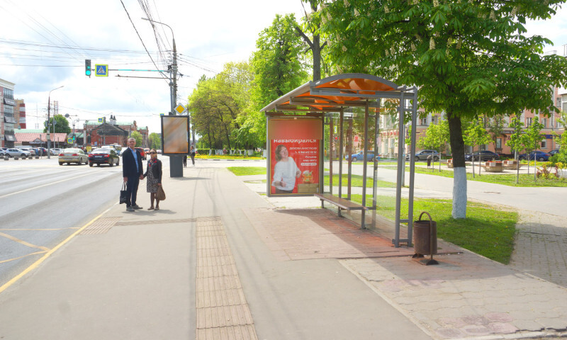 Фотография рекламного носителя, тип: Остановка 1.8x1.2, адрес: Ленина пр-т., д.68, поз.1, Тула, Тульская область, Россия. Сторона A №805919