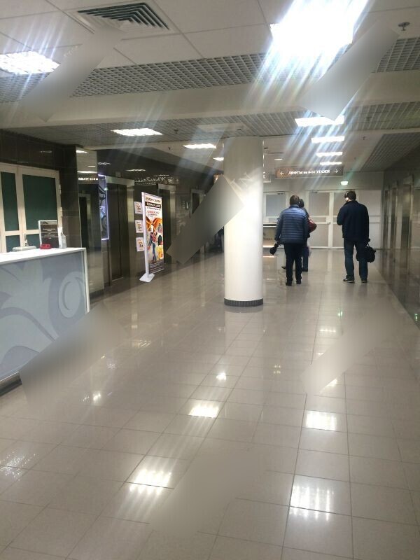 Фотография рекламного носителя, тип: Диспенсер листовок, адрес: Бизнес-центр «Смоленский Пассаж», Смоленская пл., д.3, Москва, Россия. Сторона/вариант №655102