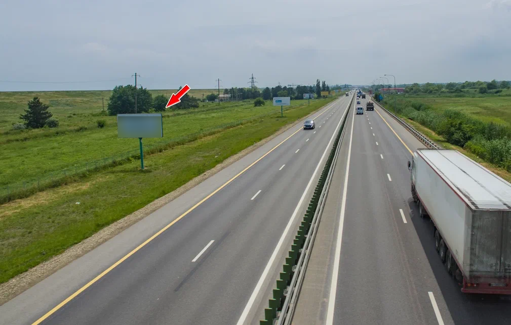 Фотография рекламного носителя, тип: Билборд 3x6, адрес: М-4 Дон а/д, 1349 650м, Краснодар, Краснодарский край, Россия. Сторона Б №602530