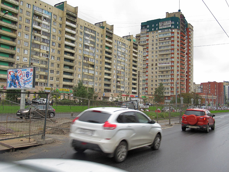 Фотография рекламного носителя, тип: Билборд 3x6, адрес: Косыгина пр-т., д.27, Санкт-Петербург, Россия. Сторона B №1094430