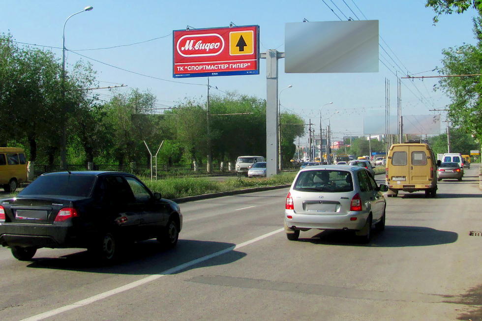 Фотография рекламного носителя, тип: Билборд 3x6, адрес: Ленина пр-т. Х Возрождения пл., Волгоград, Волгоградская область, Россия. Сторона А4 №337749