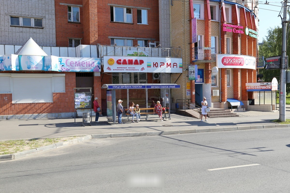 Фотография рекламного носителя, тип: Остановка 1.8x1.2, адрес: Мичмана Павлова ул., д.35, Чебоксары, Республика Чувашия, Россия. Сторона Б №978649