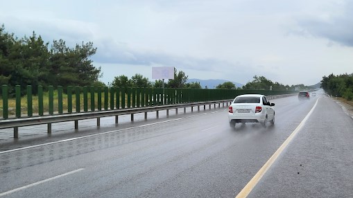 Фотография рекламного носителя, тип: Билборд 3x6, адрес: М-4 "Дон" а/д, 1 506 900м, Геленджик, Краснодарский край, Россия. Сторона B №962123