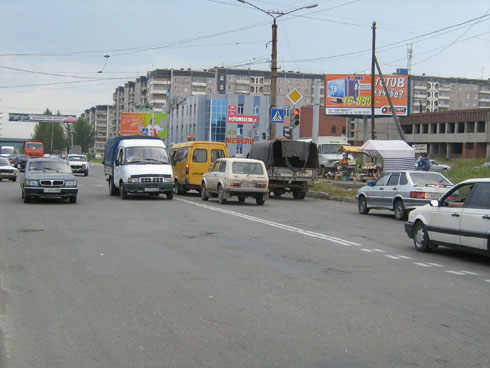 Фотография рекламного носителя, тип: Билборд 3x6, адрес: Юности ул., д.14 Х Ленинградский пр-т., Нижний Тагил, Свердловская область, Россия. Сторона A1 №484487
