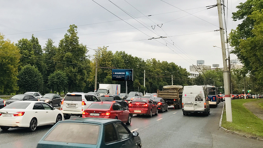 Фотография рекламного носителя, тип: Билборд 3x6, адрес: Московский пр-т. Х М. Горького пр-т., Чебоксары, Республика Чувашия, Россия. Сторона B №838494