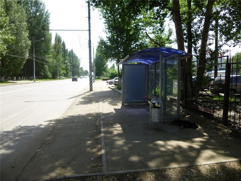 Фотография рекламного носителя, тип: Остановка 1.8x1.2, адрес: Буровая ул., ост. Торговый дом, Саратов, Саратовская область, Россия. Сторона А №747514