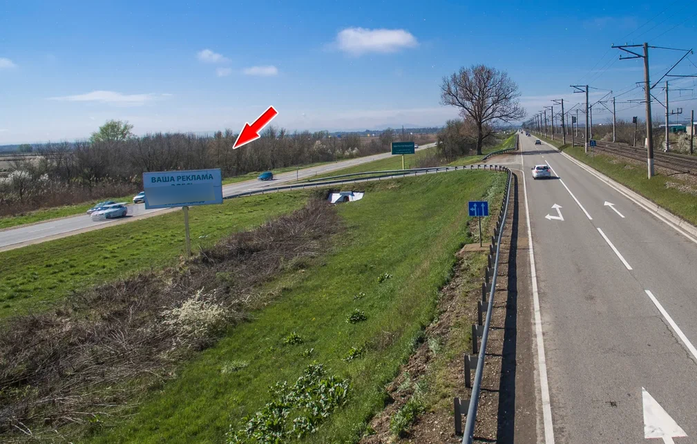 Фотография рекламного носителя, тип: Билборд 3x6, адрес: Краснодар-Новороссийск а/д, 18 034м, Краснодар, Краснодарский край, Россия. Сторона Б №477997