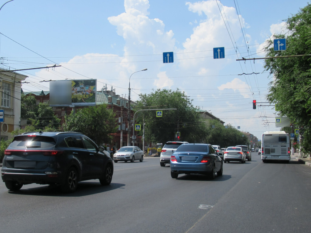 Фотография рекламного носителя, тип: Билборд 3x6, адрес: Рабоче-Крестьянская, д.15 Х Академическая ул., Волгоград, Волгоградская область, Россия. Сторона Б №1054421