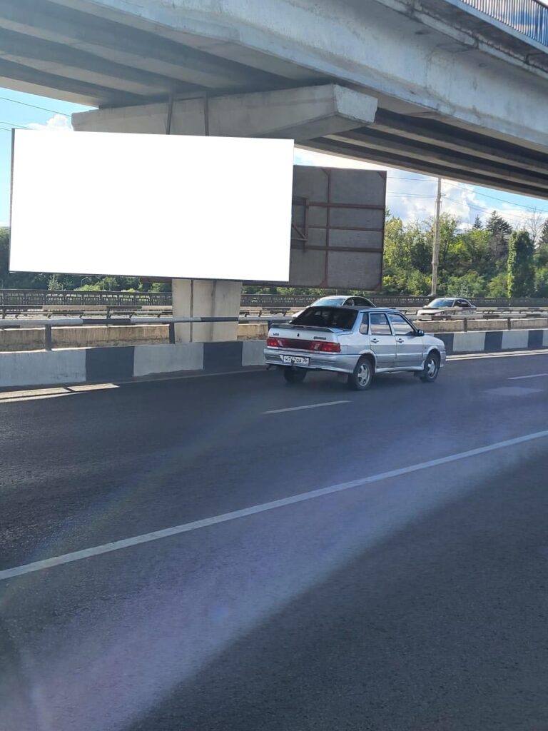 Фотография рекламного носителя, тип: Билборд 3x6, адрес: Ленина ул. Х Остужева ул., поз.1, Воронеж, Воронежская область, Россия. Сторона A №1073422