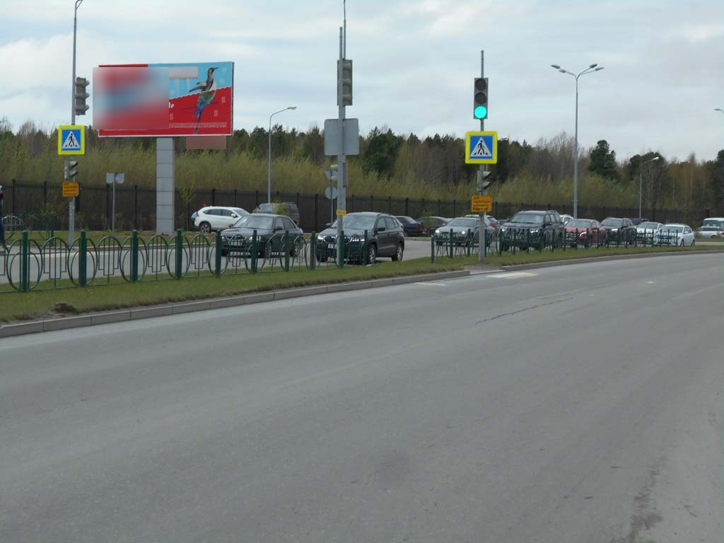 Фотография рекламного носителя, тип: Билборд 3x6, адрес: Университетская ул., д.21, поз.2, Сургут, Ханты-Мансийский автономный округ – Югра, Россия. Сторона Б №960197