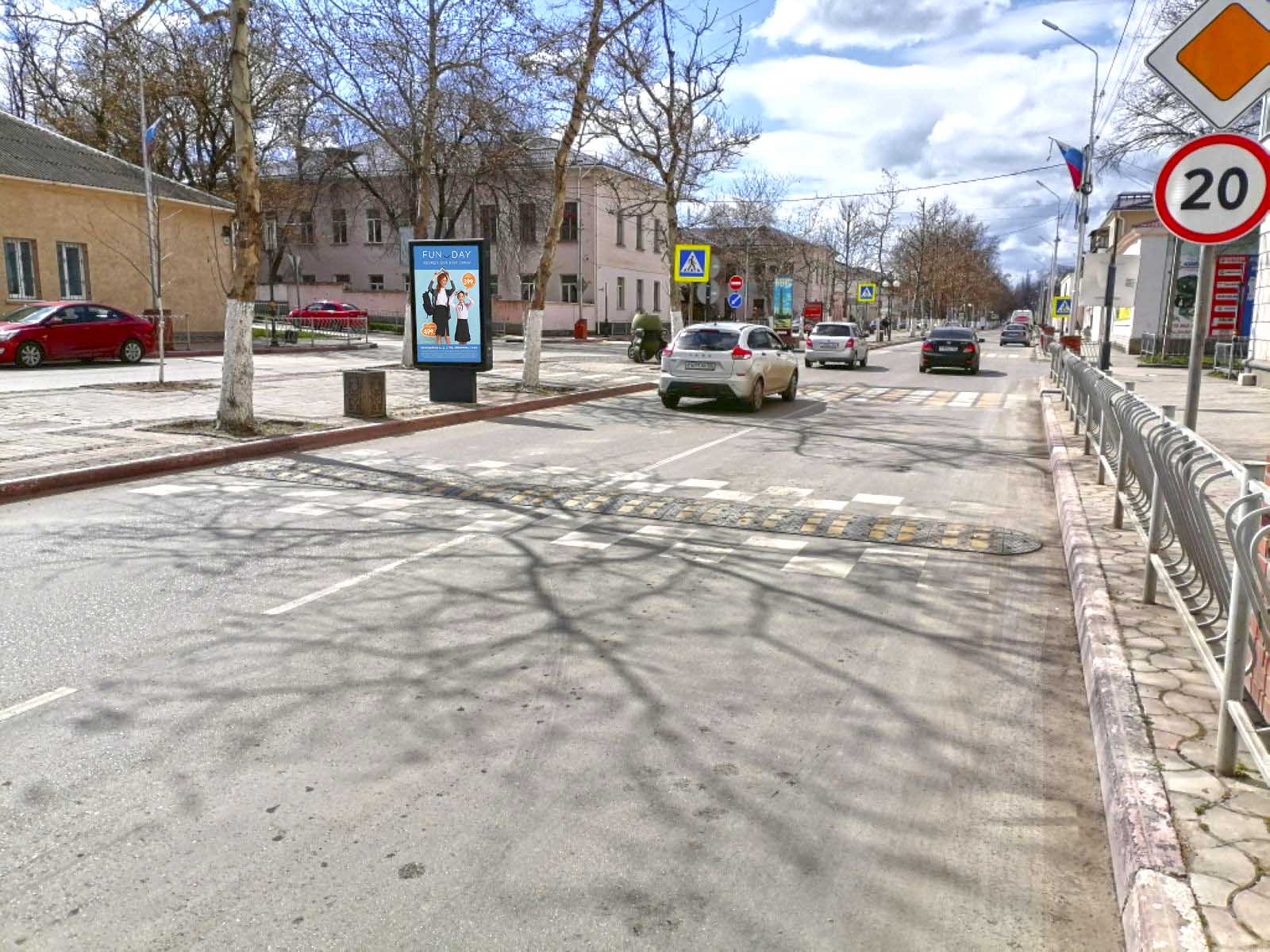 Фотография рекламного носителя, тип: Ситиформат 1.8x1.2, адрес: Пирогова ул., д.27/10, поз.5, Керчь, Республика Крым, Россия. Сторона A1 №1046903