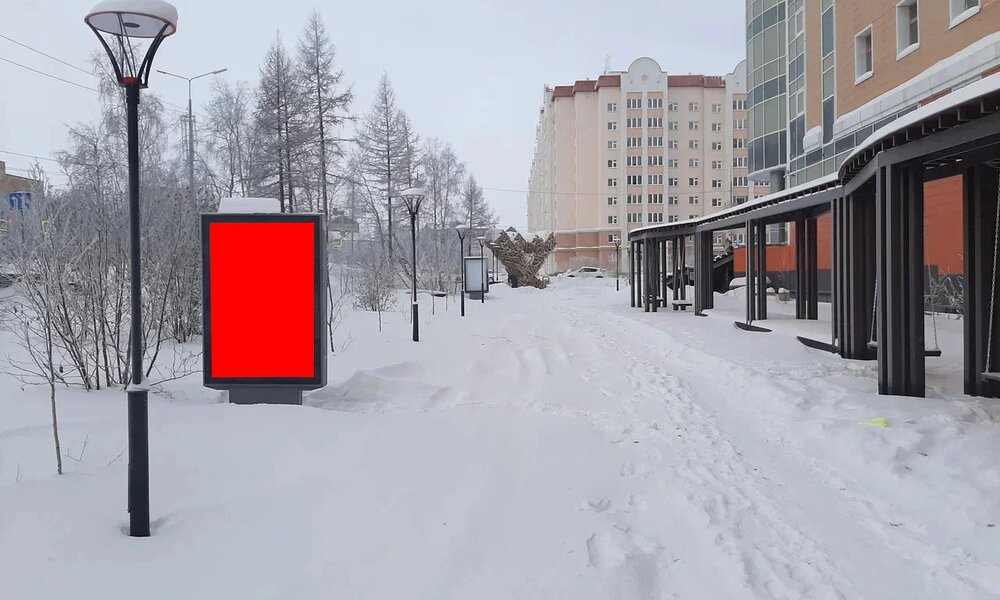 Фотография рекламного носителя, тип: Ситиформат 1.8x1.2, адрес: Республики ул., д.73, поз.2, Салехард, Ямало-Ненецкий автономный округ, Россия. Сторона Б1-Б6 №1075678