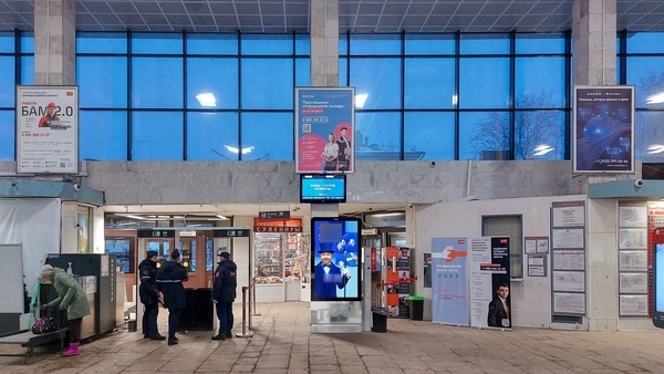 Фотография рекламного носителя, тип: Видеоэкран, адрес: ЖД вокзал «Ярославль Главный», Ярославль - Главный пл., д.1а, Ярославль, Ярославская область, Россия. Сторона/вариант A1 №1060646