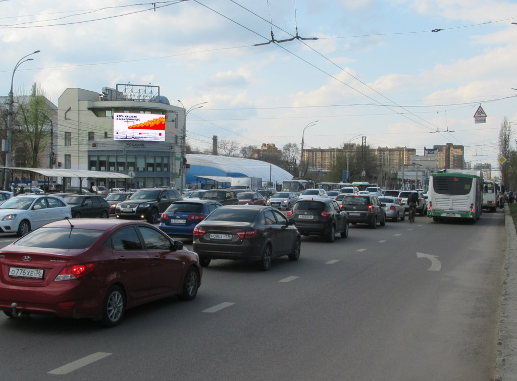 Фотография рекламного носителя, тип: Медиафасад, адрес: Московский пр-т., д.9а, Воронеж, Воронежская область, Россия. Сторона Б12 №870239