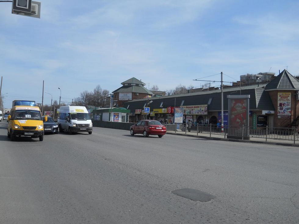 Фотография рекламного носителя, тип: Пиллар 3x1.4, адрес: Московское ш., д.45, Ульяновск, Ульяновская область, Россия. Сторона А1 №1027684