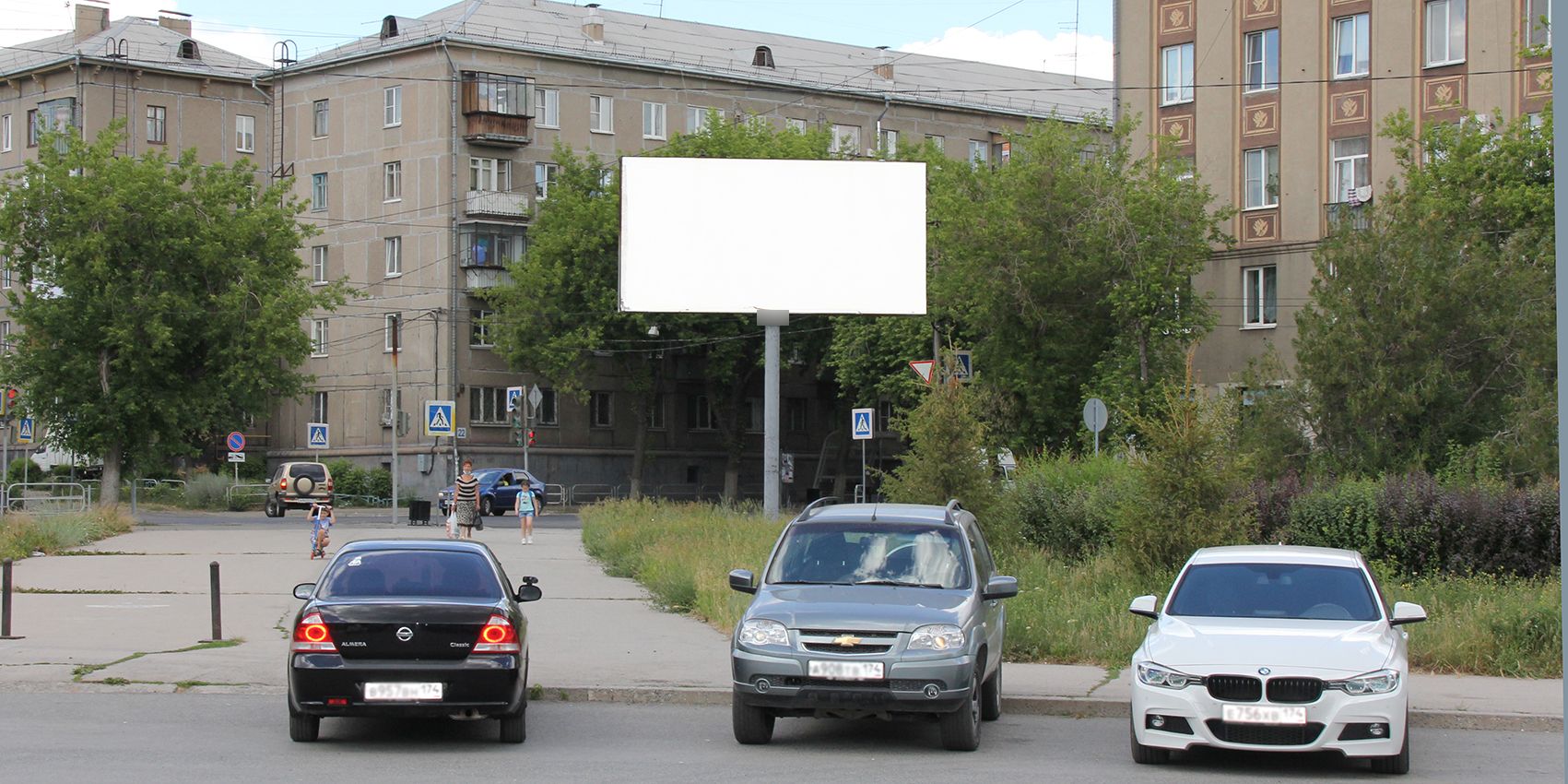 Фотография рекламного носителя, тип: Билборд 3x6, адрес: Октябрьская ул., д.23, Магнитогорск, Челябинская область, Россия. Сторона Б №1052341