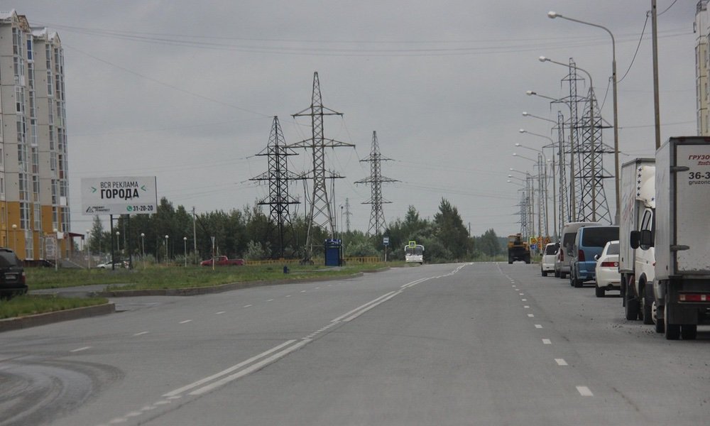 Фотография рекламного носителя, тип: Билборд 3x6, адрес: Нововартовская ул., д.8, Нижневартовск, Ханты-Мансийский автономный округ – Югра, Россия. Сторона Б №676303