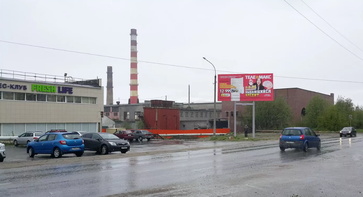 Фотография рекламного носителя, тип: Билборд 3x6, адрес: Горького ул., д.17, Кандалакша, Мурманская область, Россия. Сторона B №1326002
