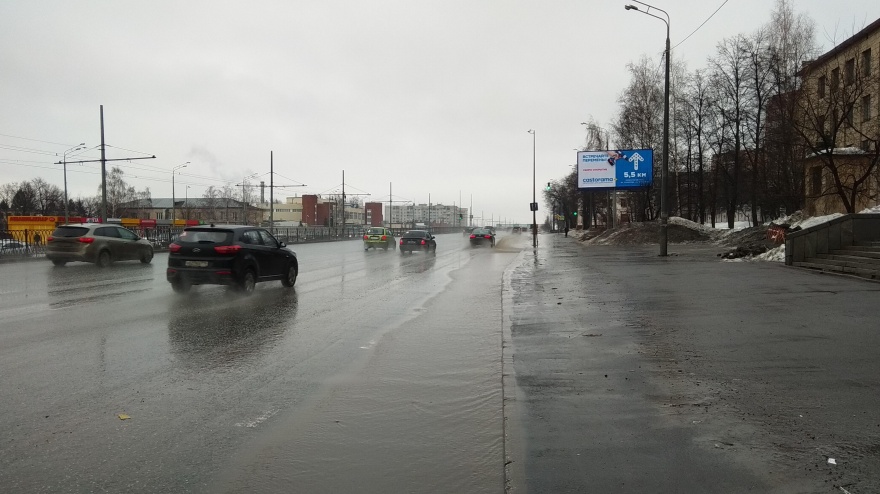 Фотография рекламного носителя, тип: Билборд 3x6, адрес: Академика Арбузова ул., напротив д.5а, через дорогу, Казань, Республика Татарстан, Россия. Сторона А1-A3 №674454