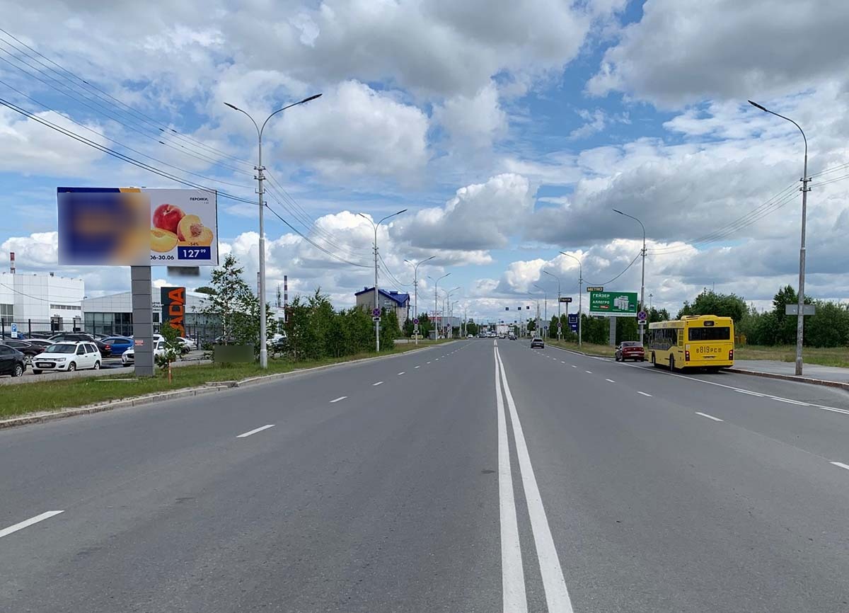 Фотография рекламного носителя, тип: Билборд 3x6, адрес: 30 лет Победы ул., д.47 корп.2, Сургут, Ханты-Мансийский автономный округ – Югра, Россия. Сторона Б №882987