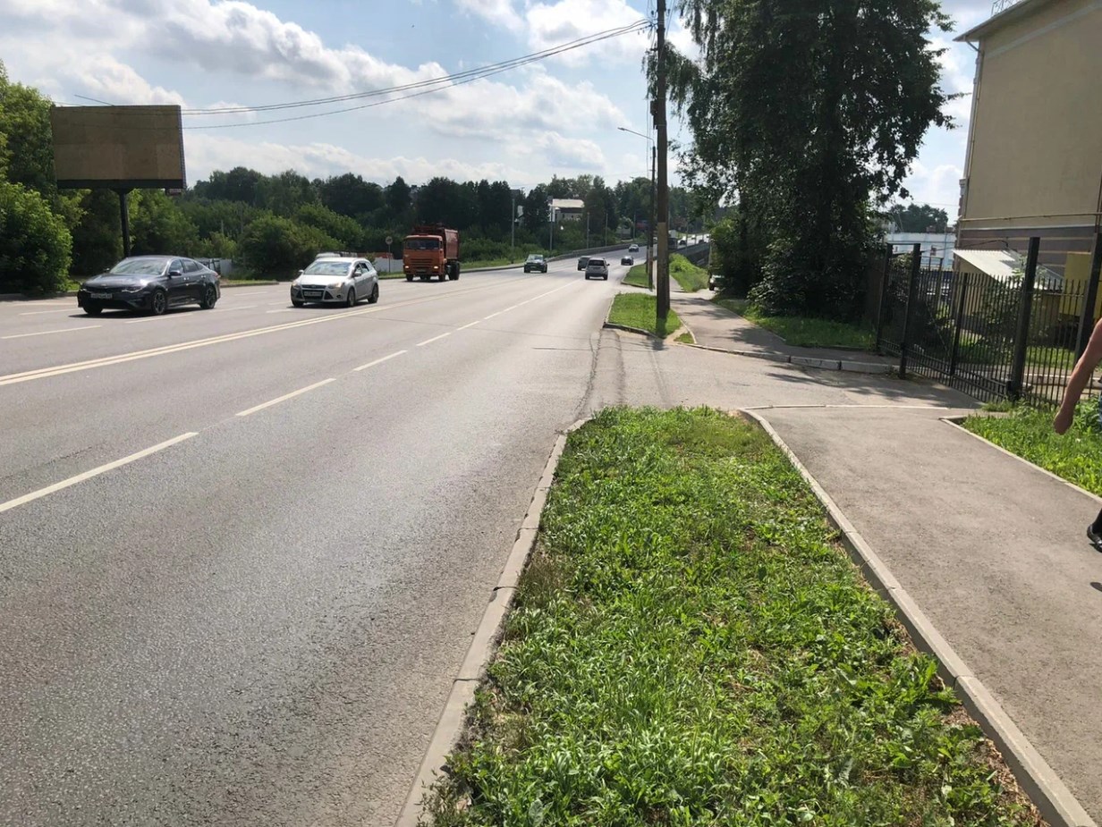 Фотография рекламного носителя, тип: Билборд 3x6, адрес: Нижняя Дебря ул., д.63, Кострома, Костромская область, Россия. Сторона B №960393