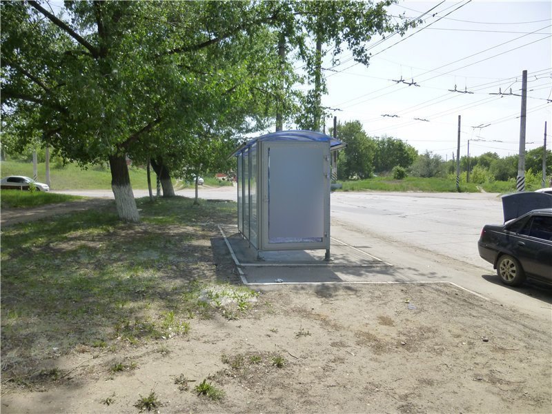 Фотография рекламного носителя, тип: Остановка 1.8x1.2, адрес: Буровая ул., троллейбусный парк, поз.1, Саратов, Саратовская область, Россия. Сторона Б №747517