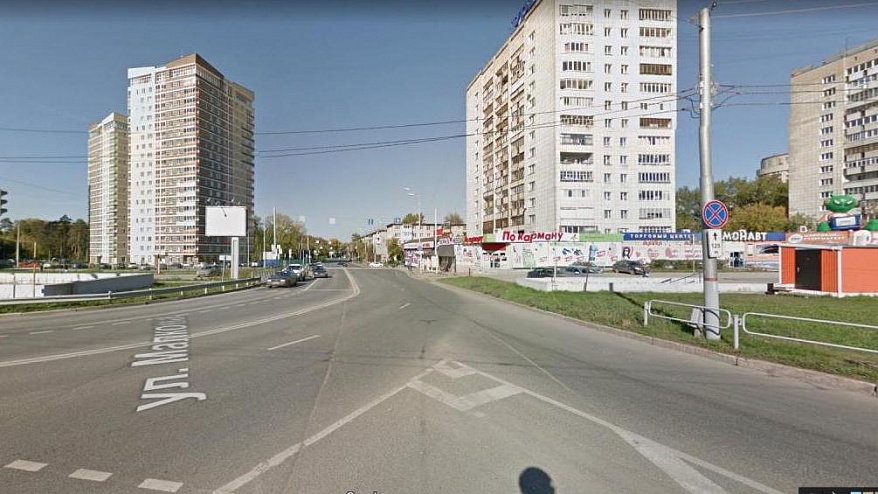 Фотография рекламного носителя, тип: Ситиборд 2.7x3.7, адрес: Малкова ул., д.4, поз.2, Пермь, Пермский край, Россия. Сторона B №759113