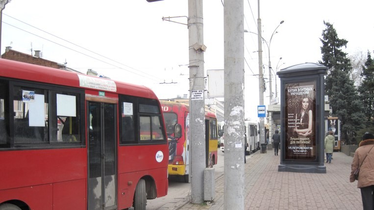 Фотография рекламного носителя, тип: Пиллар 3x1.4, адрес: Карла Маркса пл., д.20, Ростов-на-Дону, Ростовская область, Россия. Сторона A1-A3 №781981