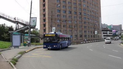 Фотография рекламного носителя, тип: Остановка 1.8x1.2, адрес: Красного Знамени пр-т., д.66, Владивосток, Приморский край, Россия. Сторона B №460660