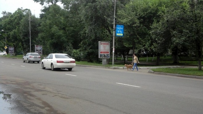 Фотография рекламного носителя, тип: Ситиформат 1.8x1.2, адрес: Ленина ул., д.121, поз.1, Уссурийск, Приморский край, Россия. Сторона А №791464