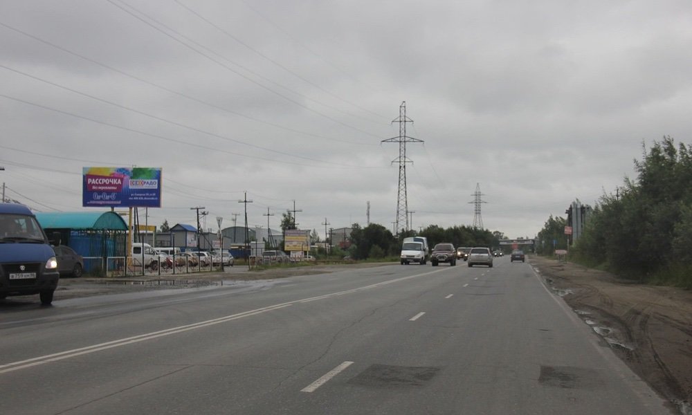 Фотография рекламного носителя, тип: Билборд 3x6, адрес: 60 лет Октября ул., Рынок западный, Нижневартовск, Ханты-Мансийский автономный округ – Югра, Россия. Сторона Б №676175